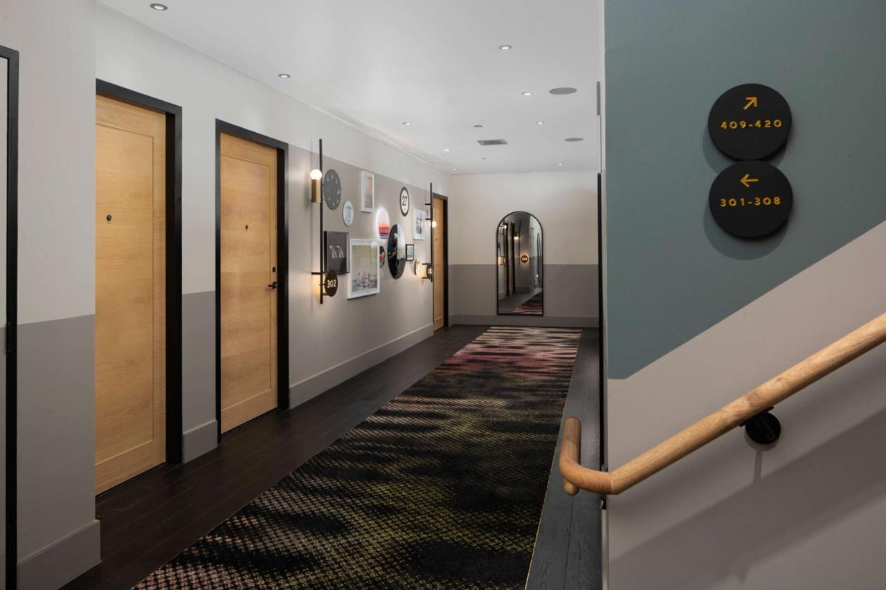 Hotel Qt Newcastle Extérieur photo The hotel's interior