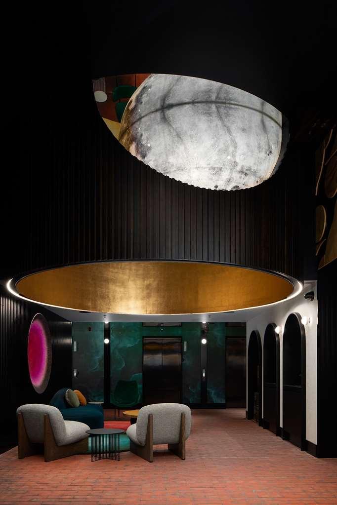 Hotel Qt Newcastle Intérieur photo The interior of the observatory